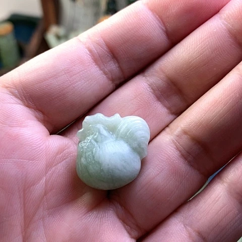 蛇纹石玉珠宝奇石未镶嵌