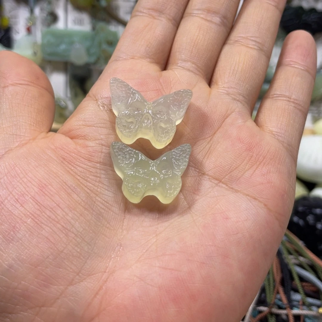 【闪购商品】蛇纹石玉颈饰未镶嵌47
