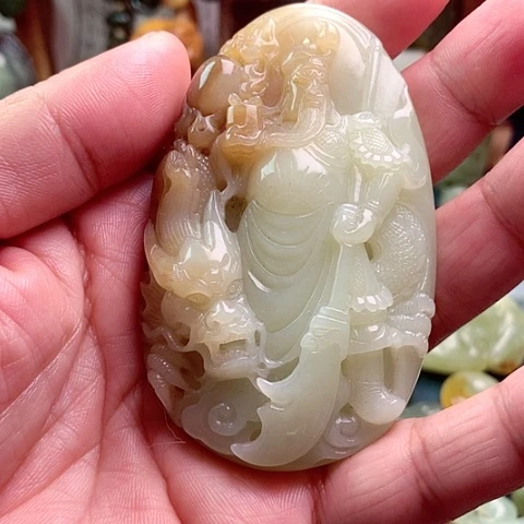 和田玉颈饰未镶嵌