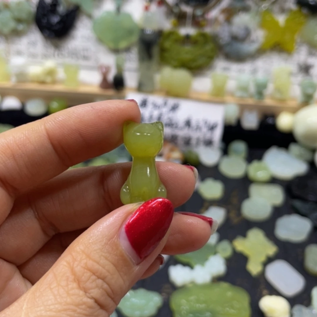 【闪购商品】蛇纹石玉颈饰未镶嵌98