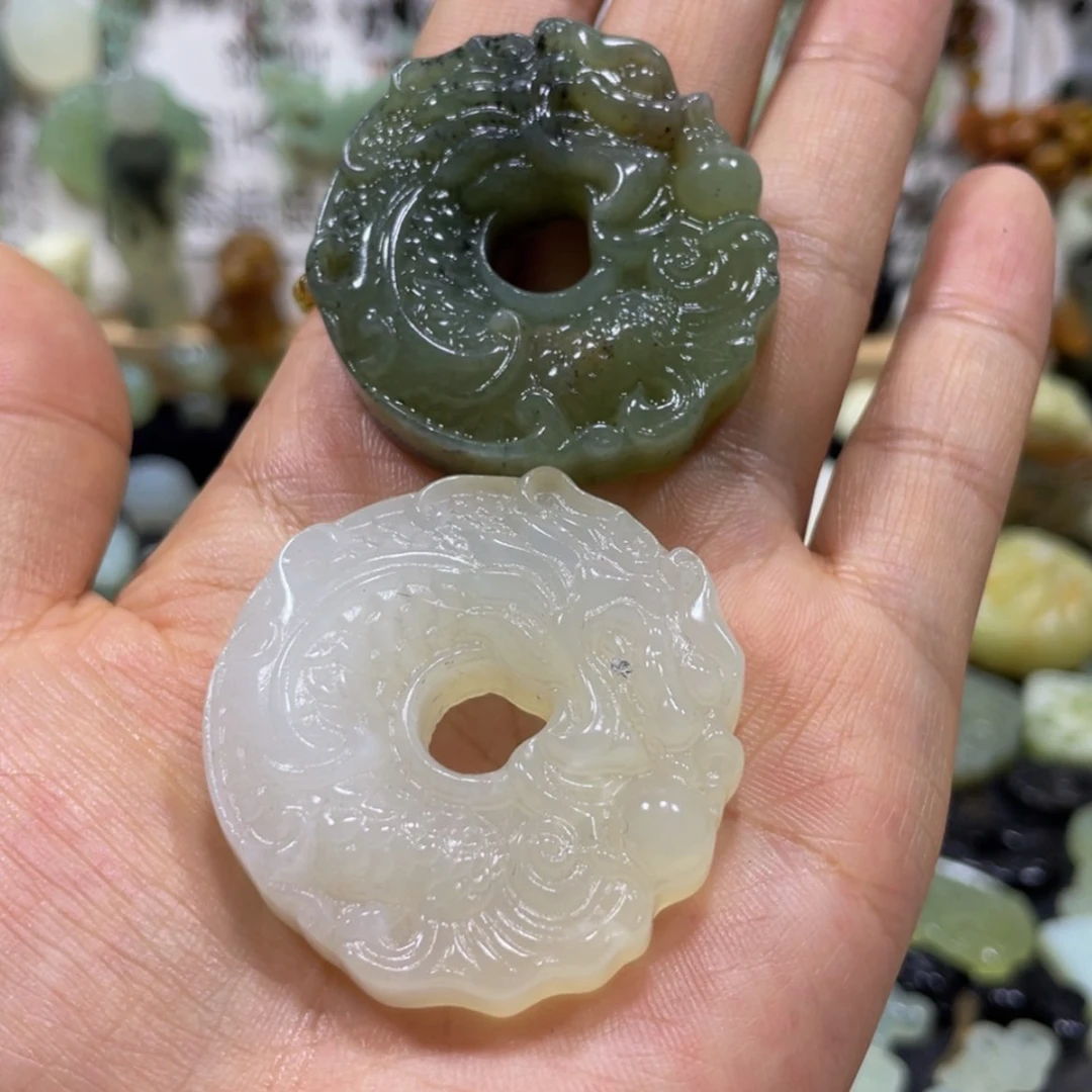 【闪购商品】蛇纹石玉颈饰未镶嵌36