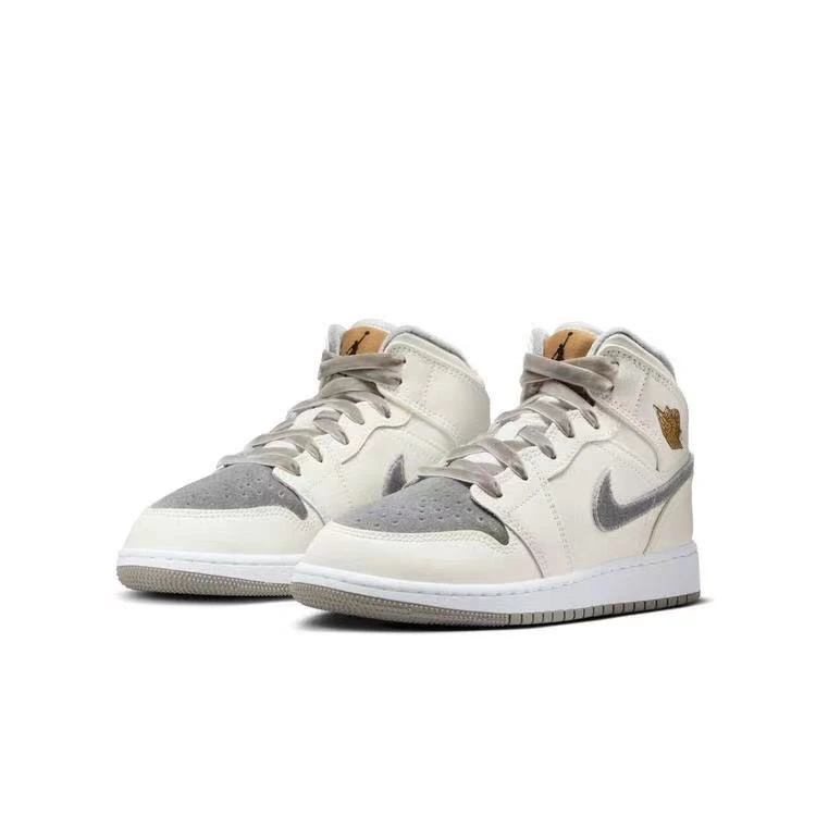 NIKE/耐克正品GS女子复古潮鞋灰白配色中帮休闲板鞋-FB9899-100