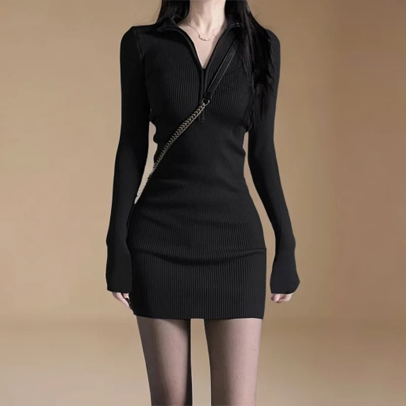 小妈风连衣裙女包臀裙黑丝搭配的裙子辣妹穿搭秋冬季新款女装套装