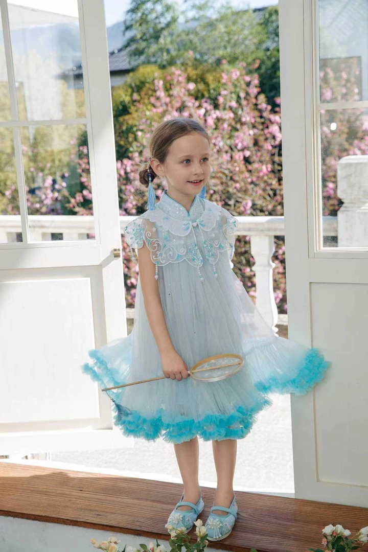 蓝色新中式大云肩可拆卸突突公主纱裙