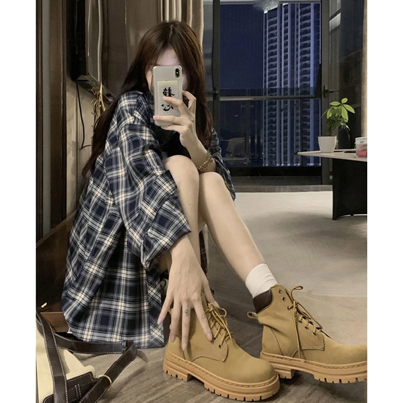 幂式穿搭港味chic宽松慵懒风复古格子衬衫女衬衣开衫春秋季薄外套