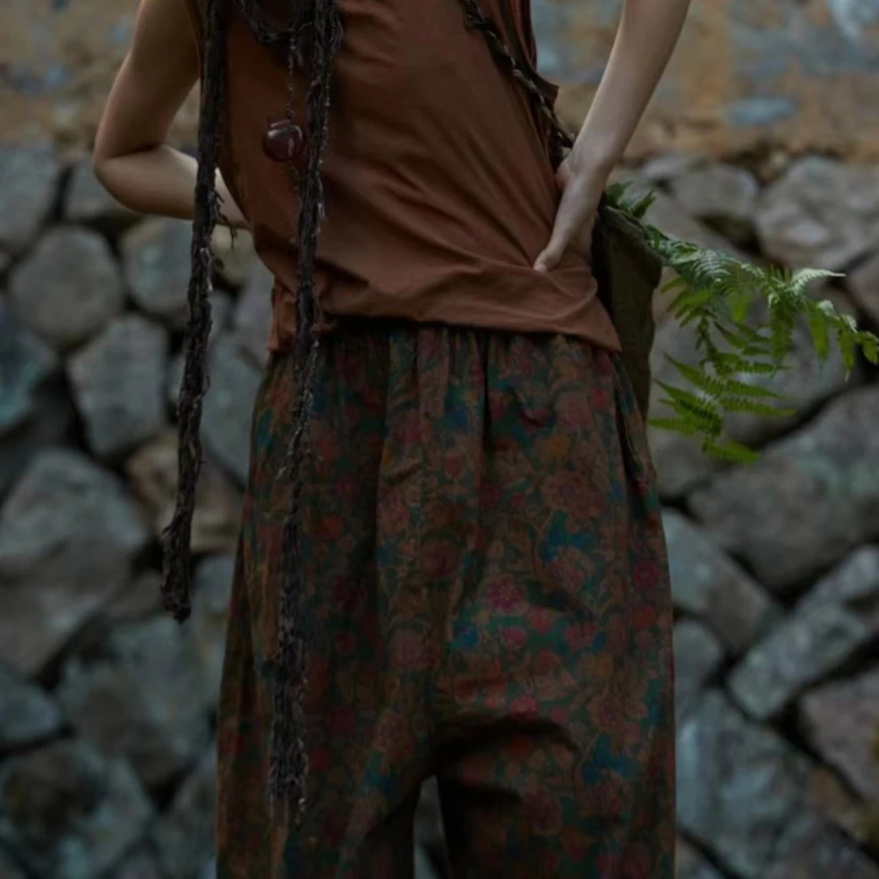 左岸迷香原创设计长裤23SS3031宽松印花休闲原创设计