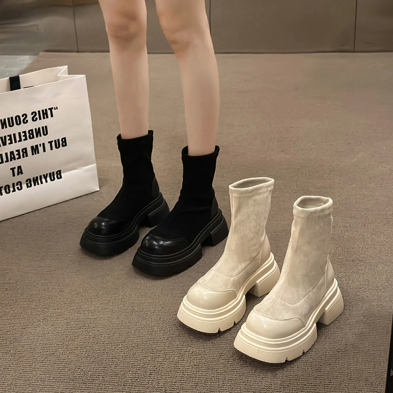 厚底短靴女2023新款秋冬季弹力瘦瘦靴英伦风复古马丁靴炸街黑百搭