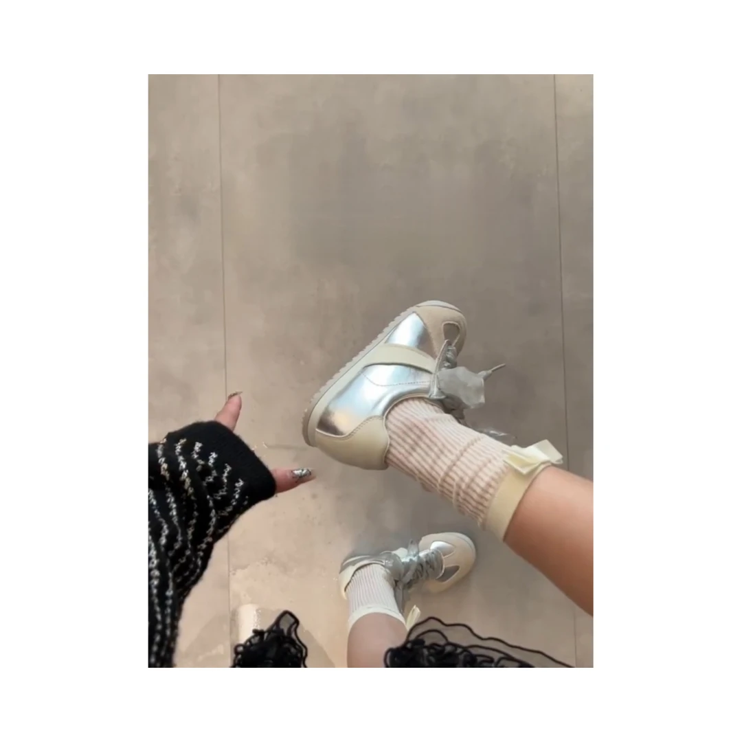 德训鞋银色新款芭蕾单鞋运动百搭平底休闲女鞋阿甘鞋显瘦小众时尚