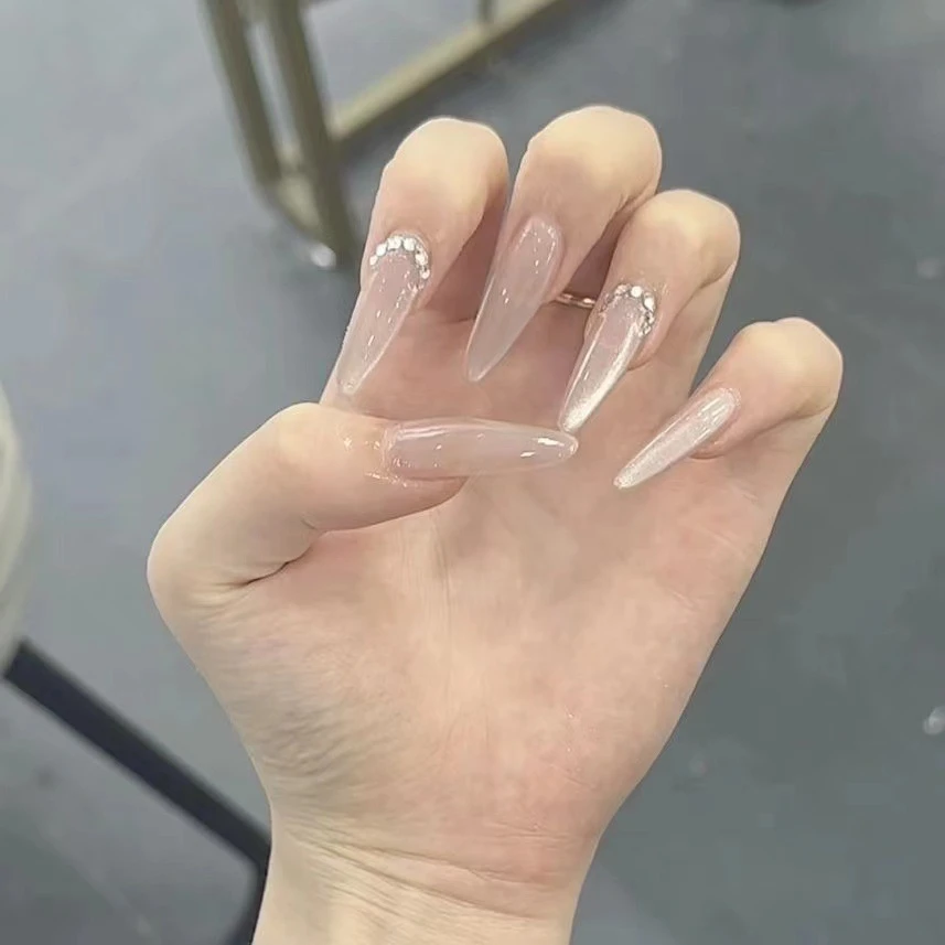 【爆闪千金】裸色系猫眼带钻名媛轻奢美甲纯手工气质简约款穿戴甲