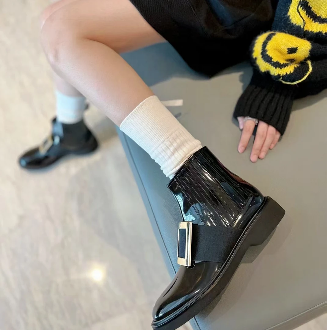 【经典款】经典舒适百搭时尚潮流女士短靴英伦风气质漆皮RV06