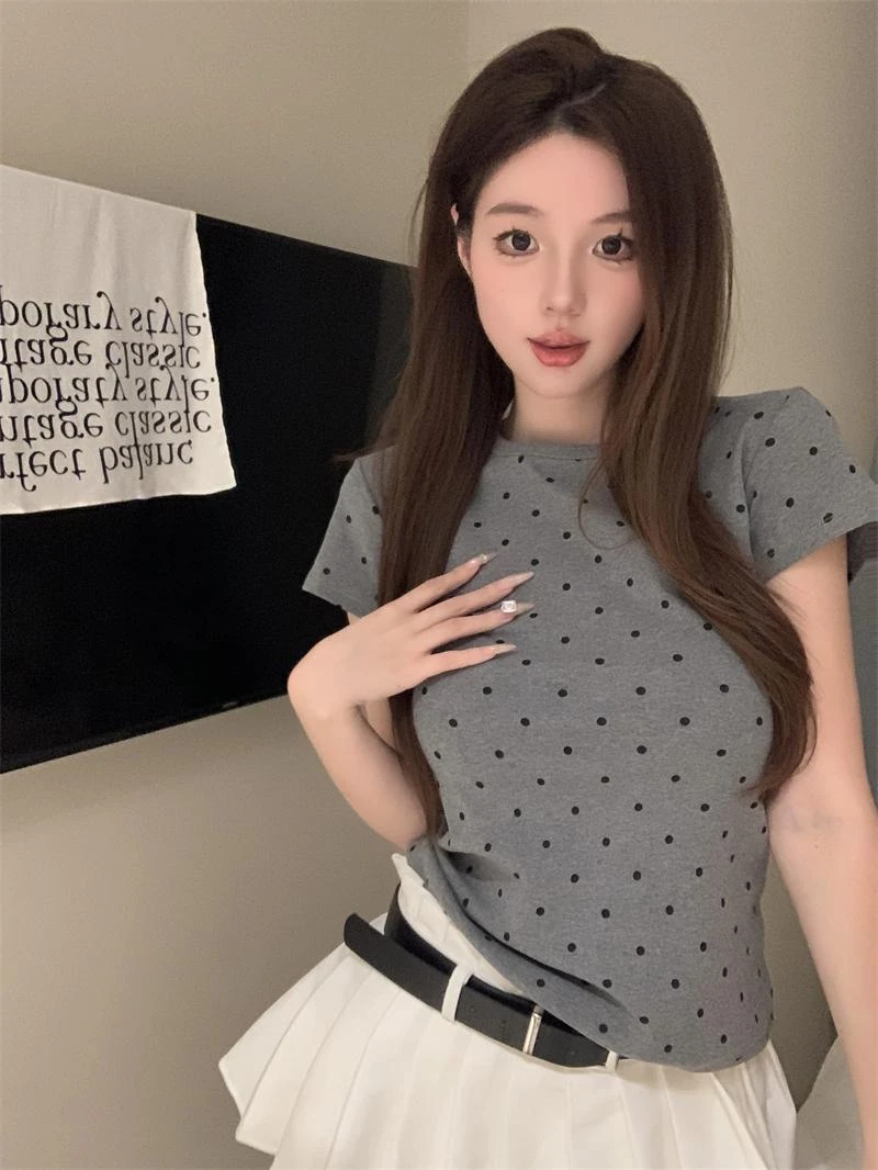 夏季显瘦百搭圆领短袖T恤女短款波点印花设计感辣妹修身上衣1125