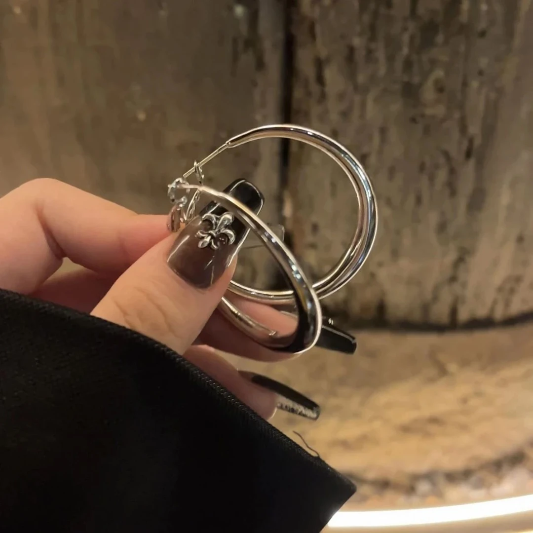 金属圈圈夸张大气耳环2024年新款潮网红圆圈耳圈女气质韩国耳饰