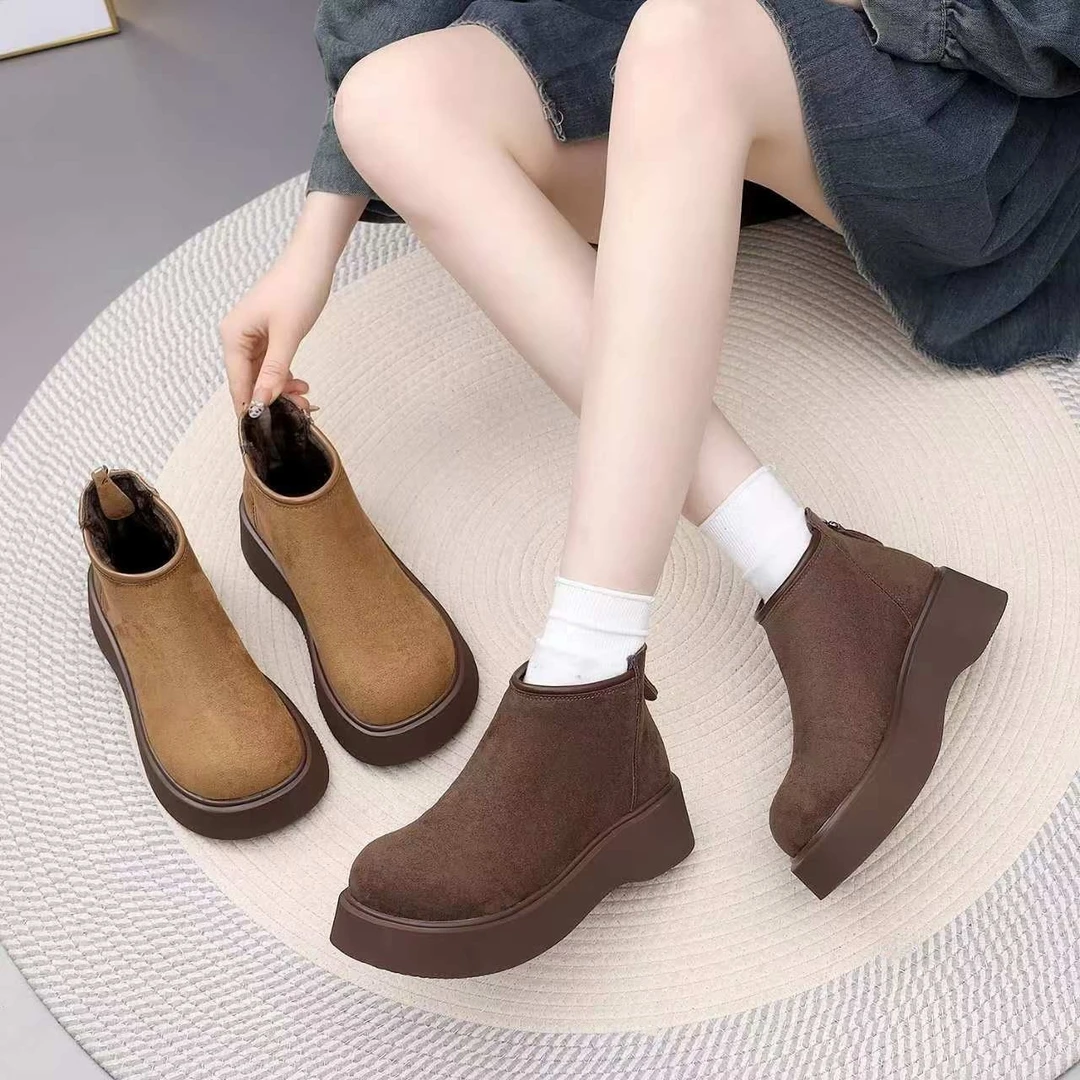 阁新厚底短靴女冬季加绒加厚增高棉靴短筒时尚软底圆头新款网红