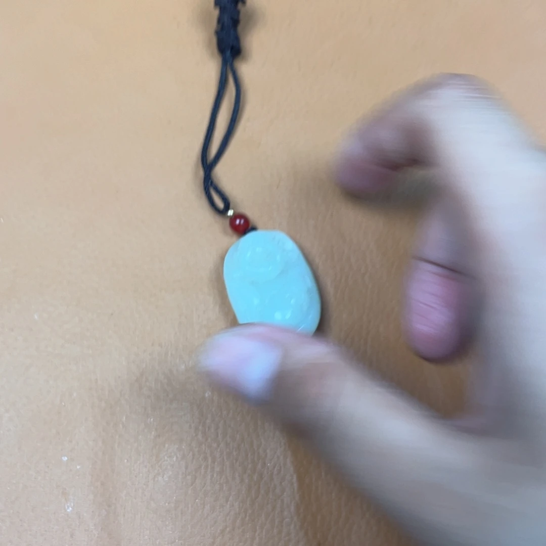 和田玉颈饰未镶嵌与**争