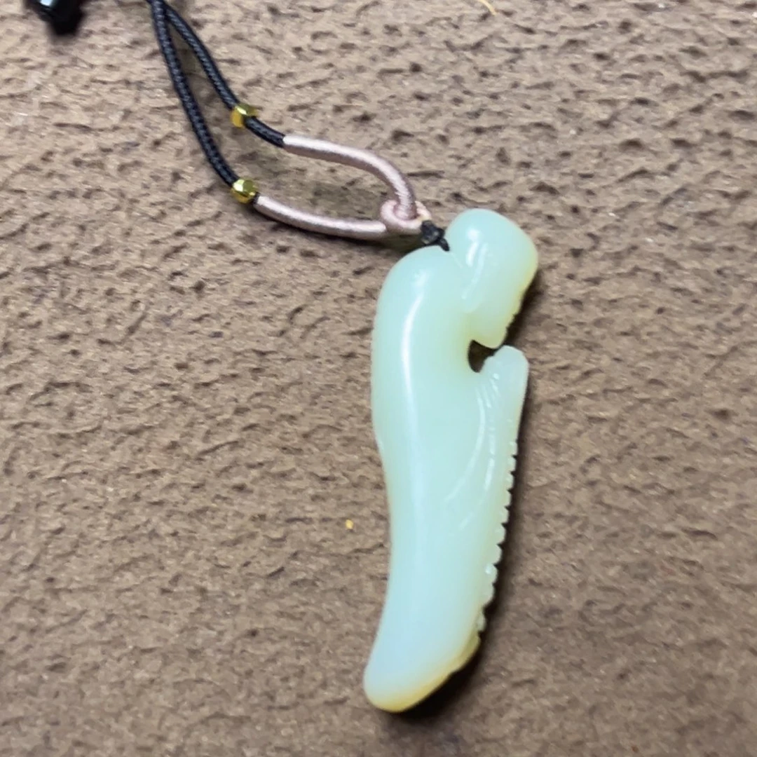 和田玉挂件未镶嵌林*峰