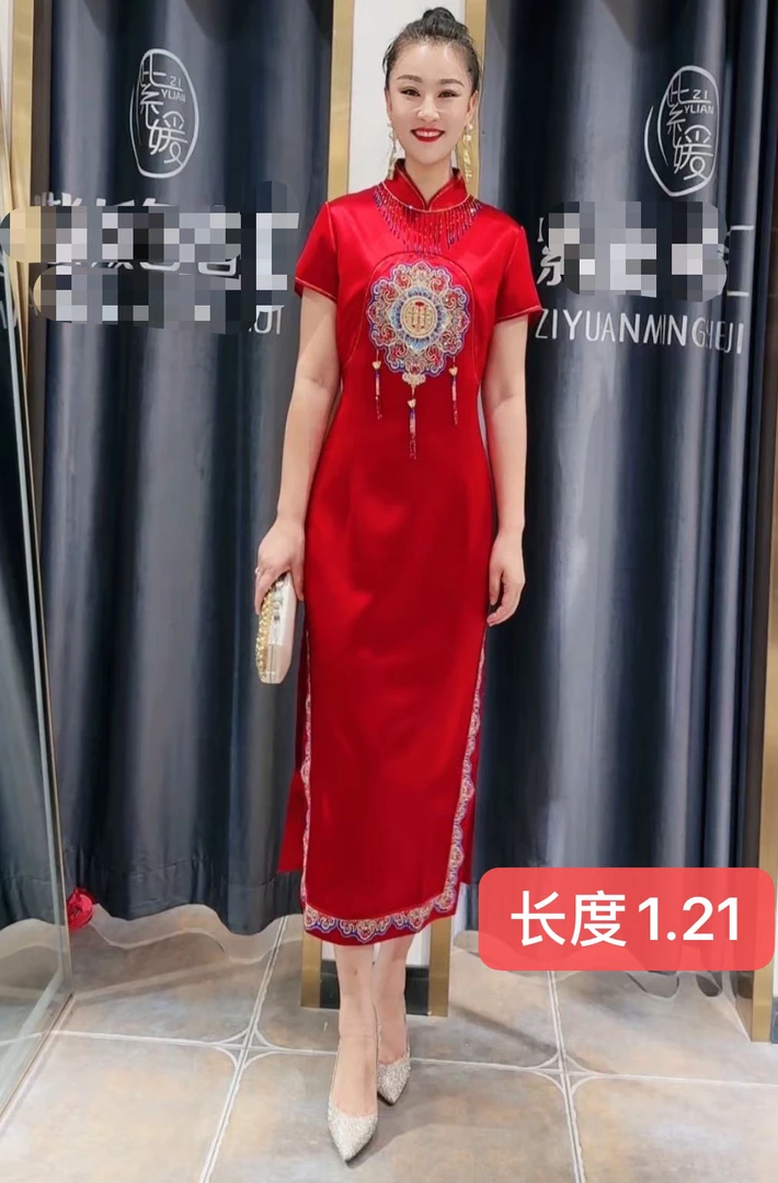 六礼宝相花重工刺绣高档旗袍礼服17879