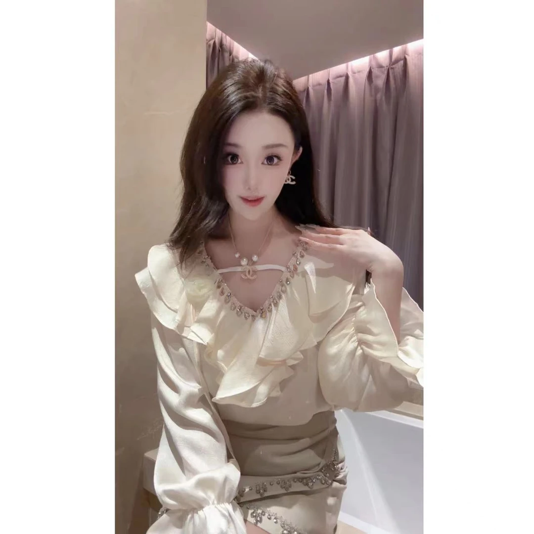 JY&JY橙子大大【岩石里的花】重工钉珠花朵衬衫上衣 15930