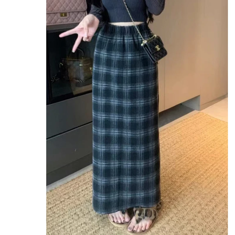 秋季梨形穿搭格纹半身裙女2024新款大遮胯显瘦包臀长裙 11077