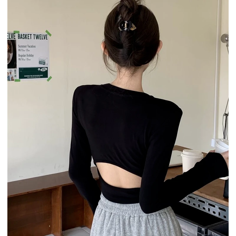 辣妹风秋装镂空短款修身上衣纯欲圆领正肩长袖T恤内搭白色打底衫