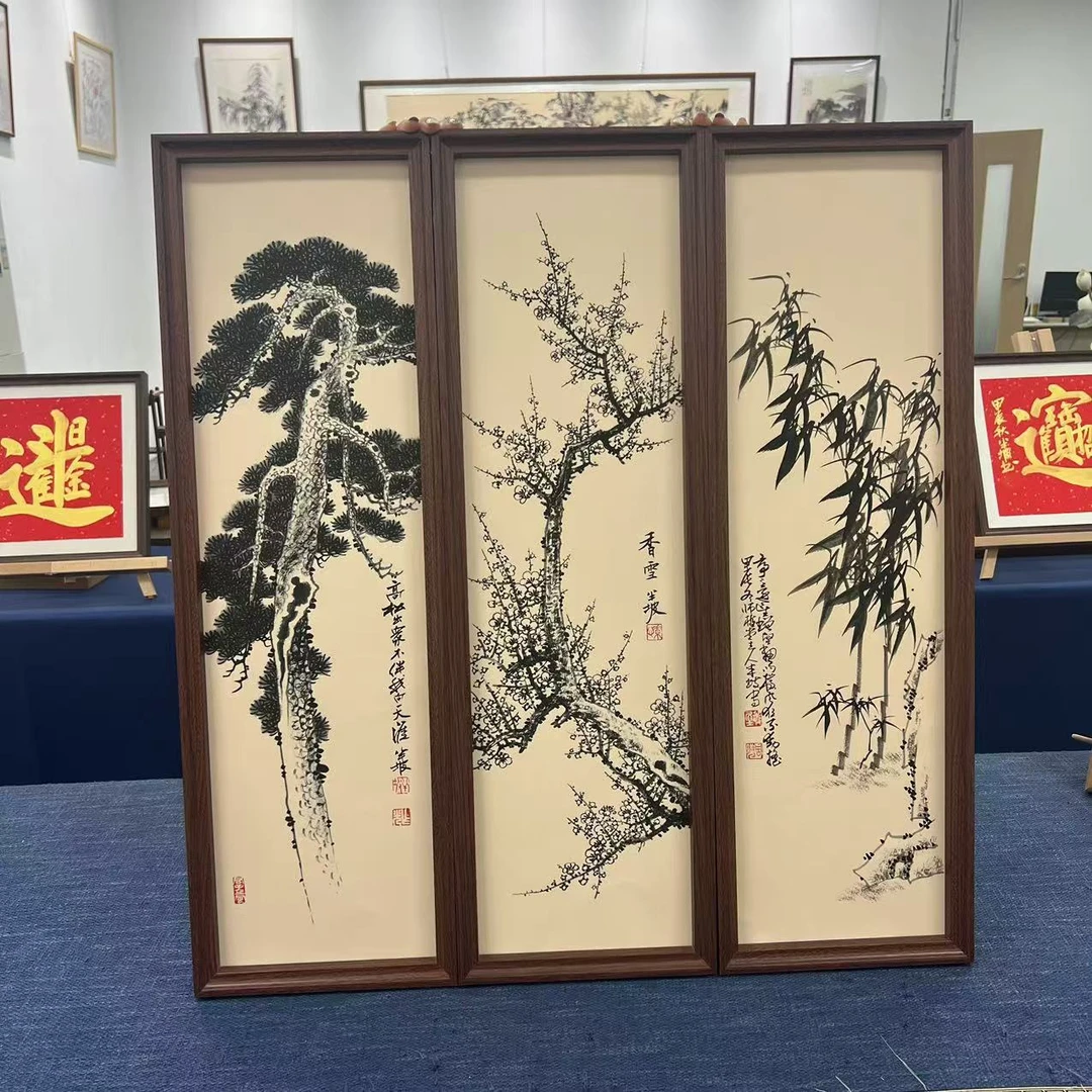 23*73竖幅/新岁寒三友/周作光