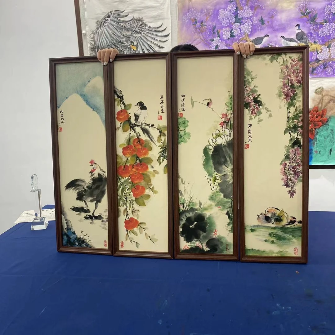 23*73竖幅国画-写意四季花鸟+/张涛（带框）