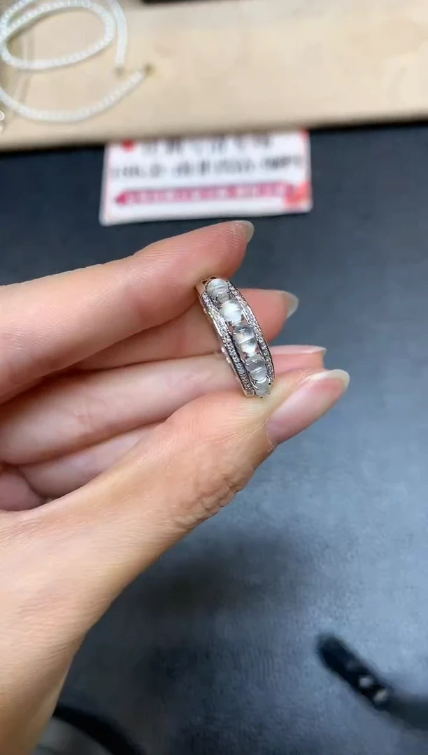 【闪购商品】翡翠戒指18K金镶嵌【无鉴赏期