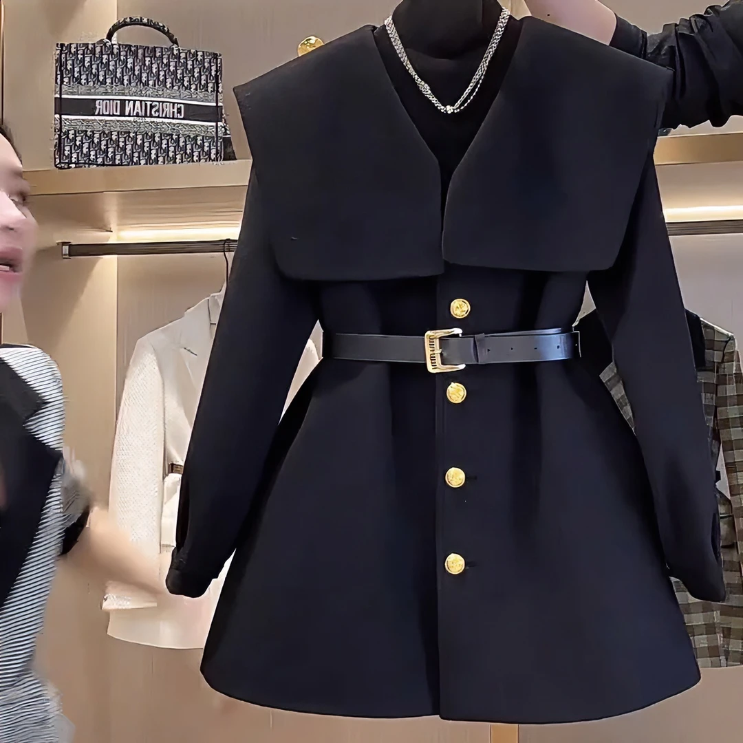 娃娃领外套女2023新款爆款秋冬款夹棉小个子高级感大翻领毛呢大衣