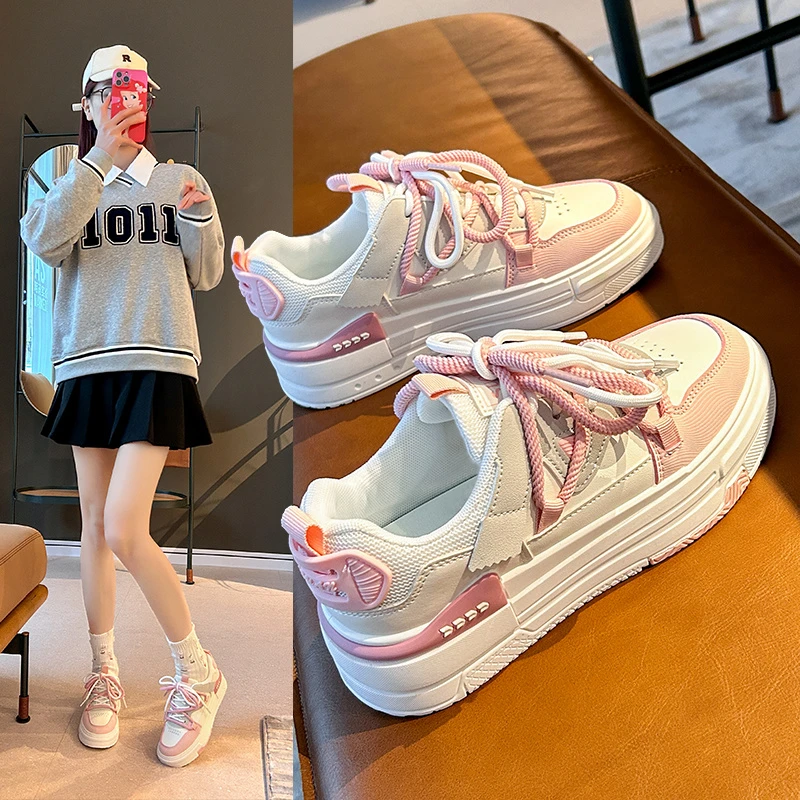 春款小白鞋百搭平底运动休闲学生女鞋板鞋/休闲鞋