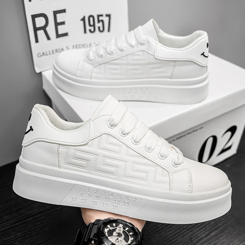 夏季男士休闲风韩版休闲板鞋小白鞋透气学生时尚运动低帮潮流网面