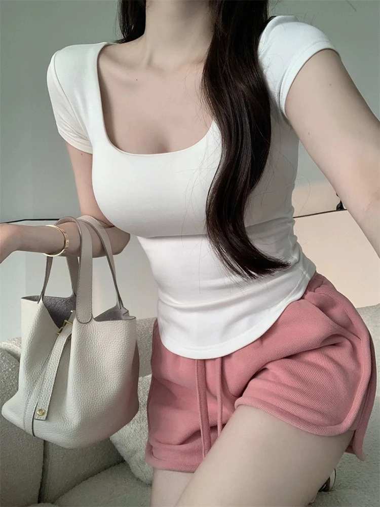 【雨】方领T恤女夏季新款不规则白色辣妹性感紧身修身内搭短袖上衣