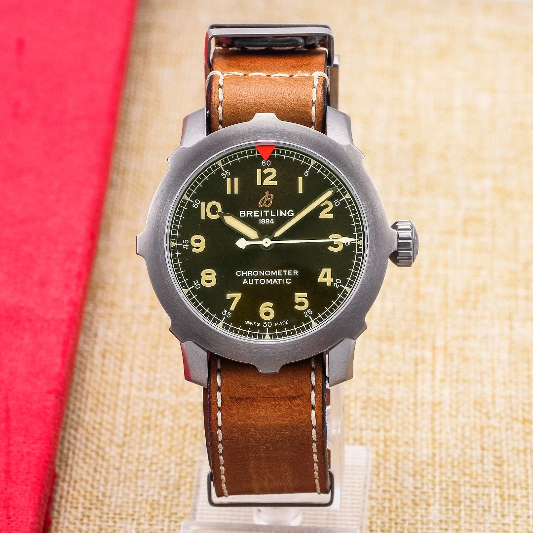 99新 BREITLING/百年灵 传奇航空EB2040101L1X1表径46/20年全套