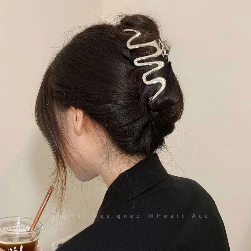 金属波浪大号抓夹女高级感鲨鱼夹后脑勺高颜值发饰曲线银色发夹