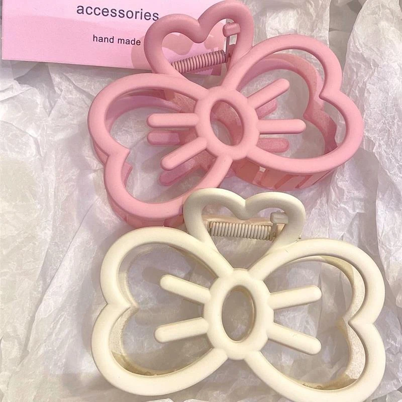 在逃小公举~蝴蝶结镂空抓夹高颜值甜美风少女可爱鲨鱼夹盘发发饰