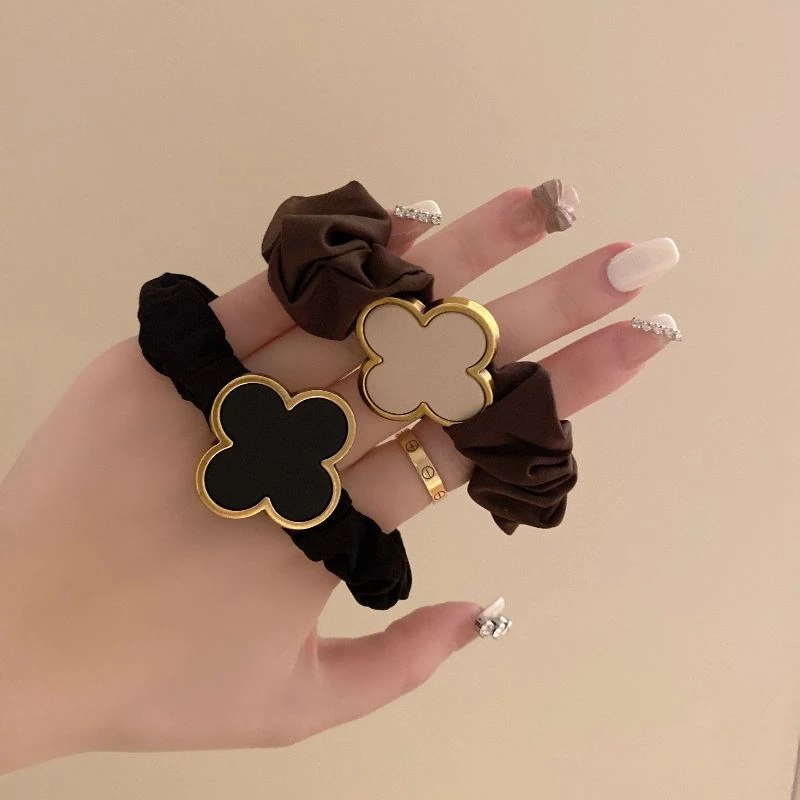 金属四叶草大肠发圈成人皮筋ins风女扎头发绳网红发饰高级感头绳
