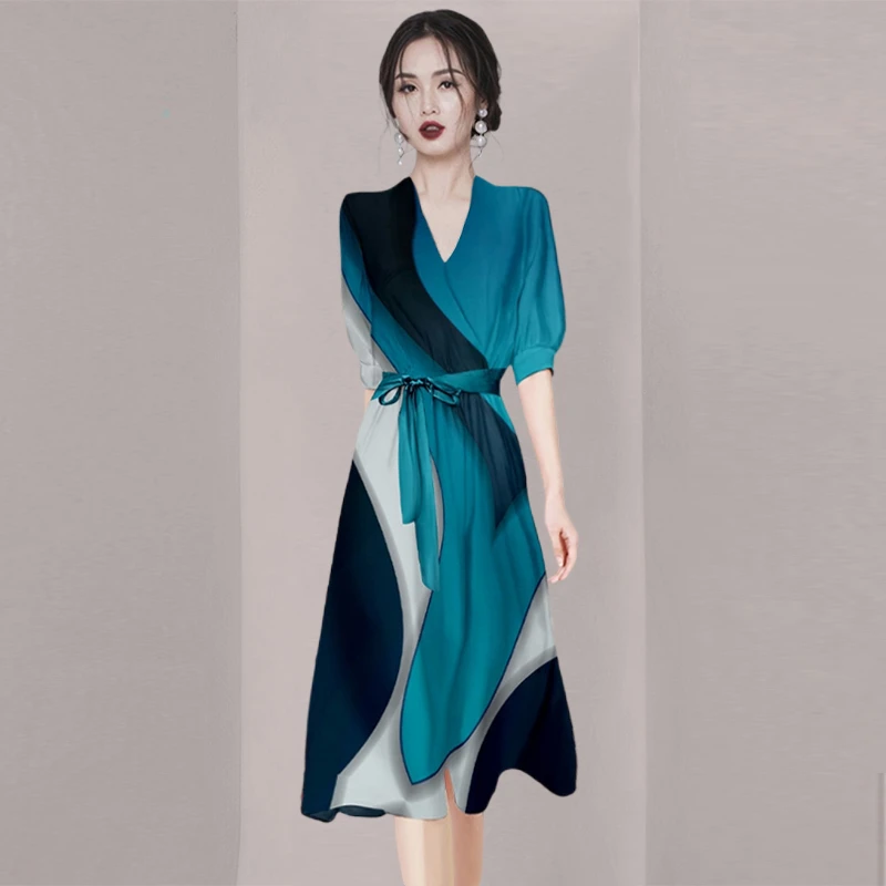 欧美时尚印花短袖连衣裙女夏2024新款高级感气质收腰V领宽松裙子