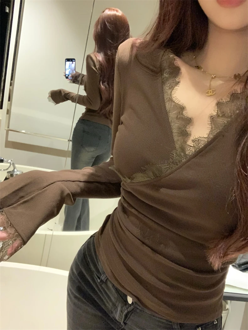 2025秋季性感紧身打底衫上衣设计感蕾丝交叉v领修身长袖T恤女
