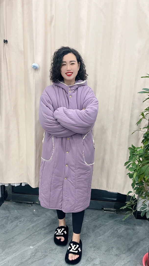 女款连帽蕾丝小花边可外穿的棉花大袍家居服