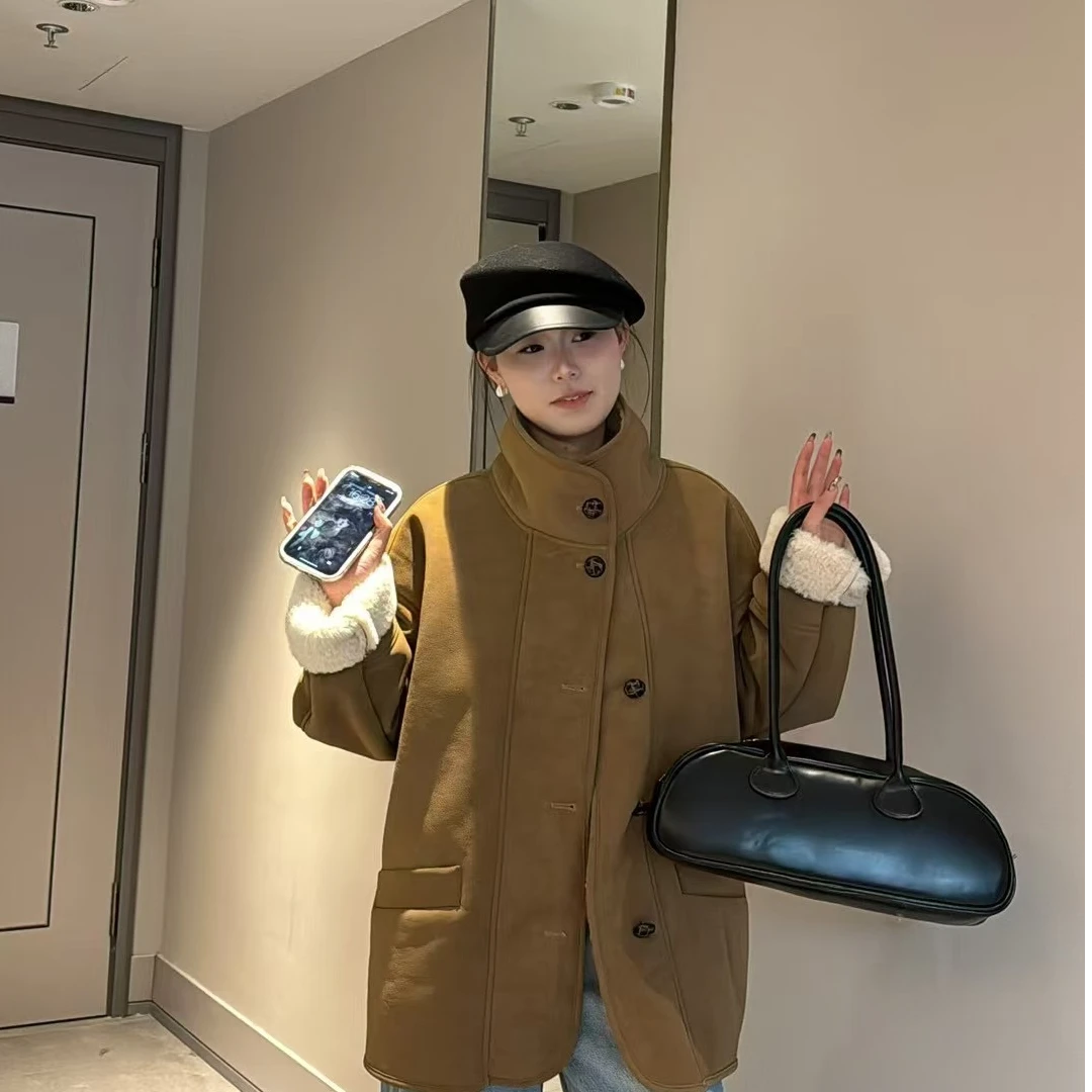 99807一杯热可可~刚出的！立领仿PU羊羔毛外套