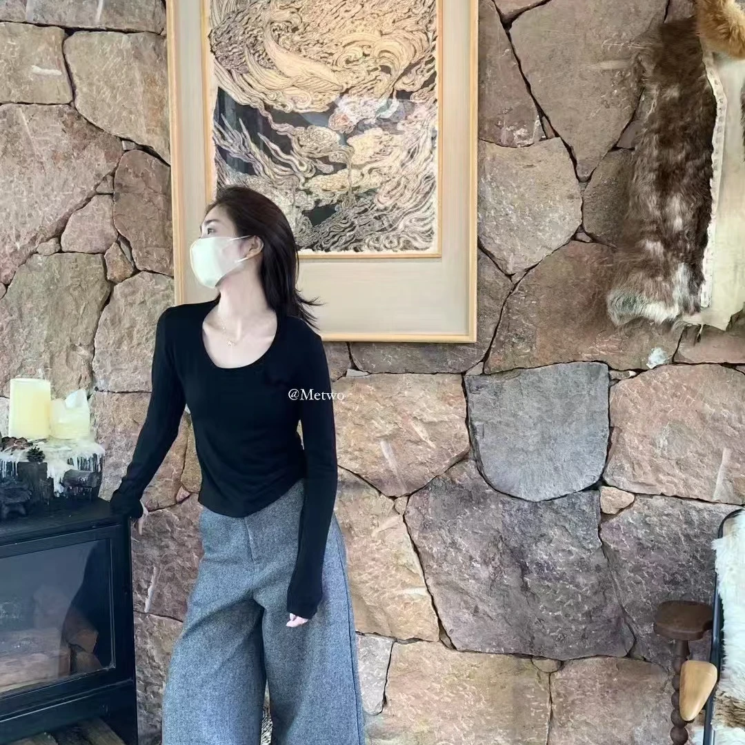 终于拿下！博主款！私服鹅蛋领加绒打底衫