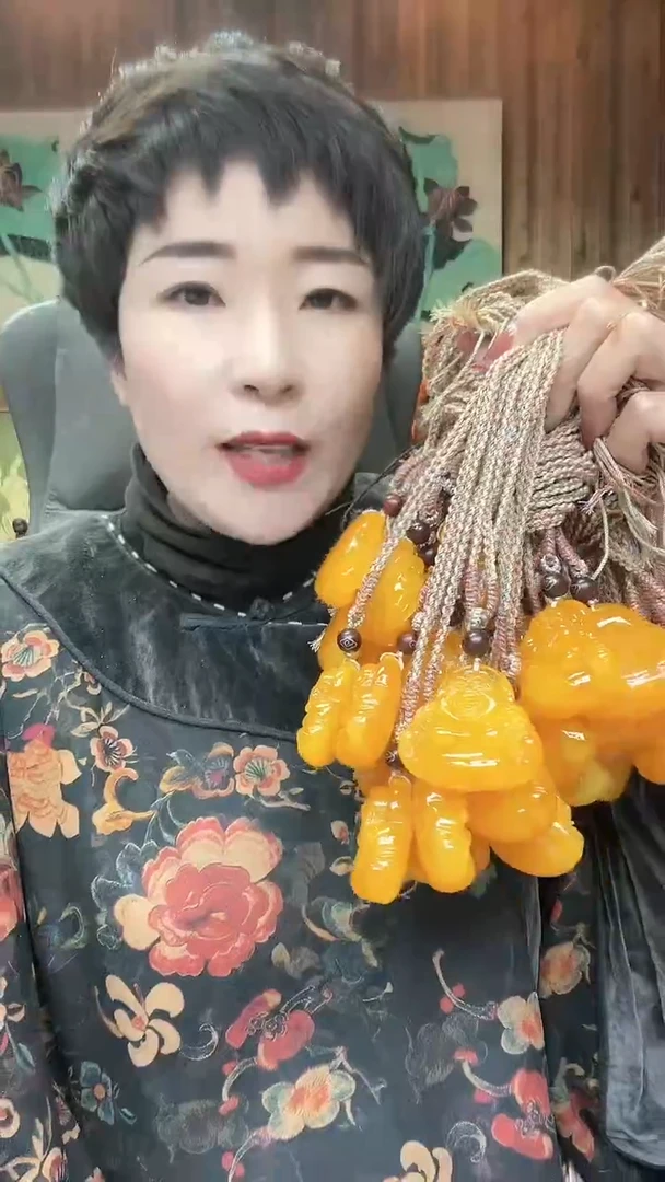【闪购商品】琥珀颈饰未镶嵌16