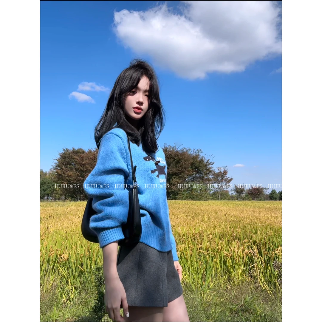 JIUJIU&FS“ins博主挚爱毛衣”蓝色狗狗印花撞色圆领长袖冬季上衣