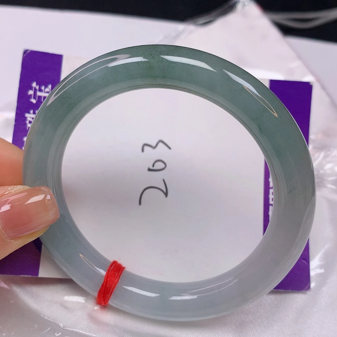 【闪购商品】翡翠手镯未镶嵌绿*果54圆条手镯