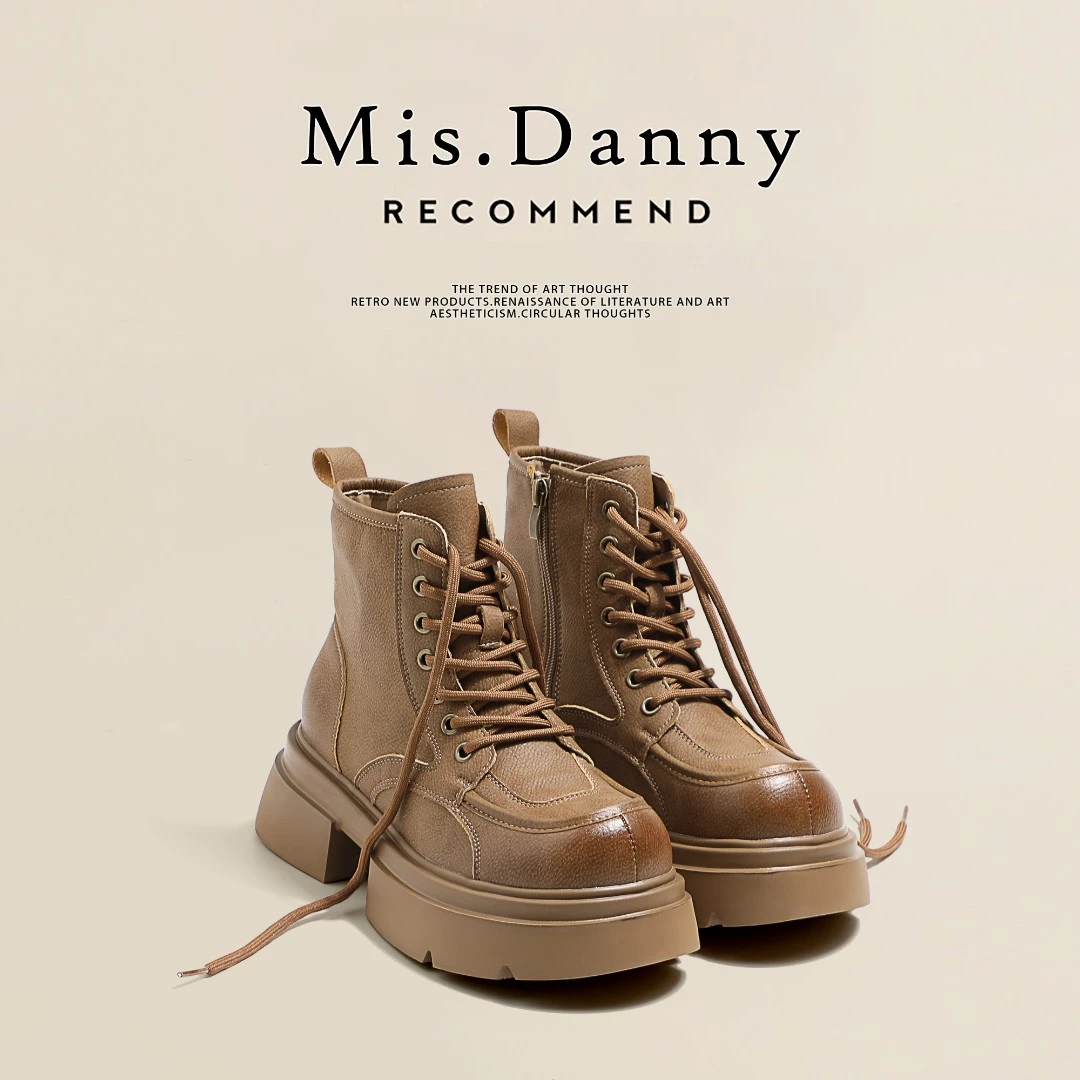 MisDanny马丁靴女2024新款圆头复古英伦风靴子女美拉德厚底短靴女