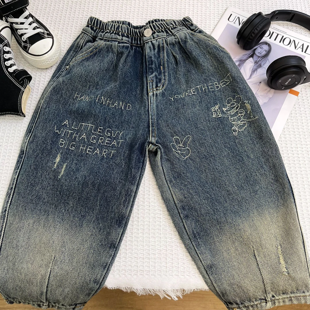 Q2492男童秋季牛仔裤儿童裤子线条米奇刺绣男孩秋装帅气炸街裤子