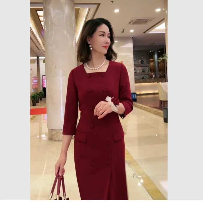 0037-11喜妈妈连衣裙显瘦气质两色礼服纯色法式a字酒红色晚礼服