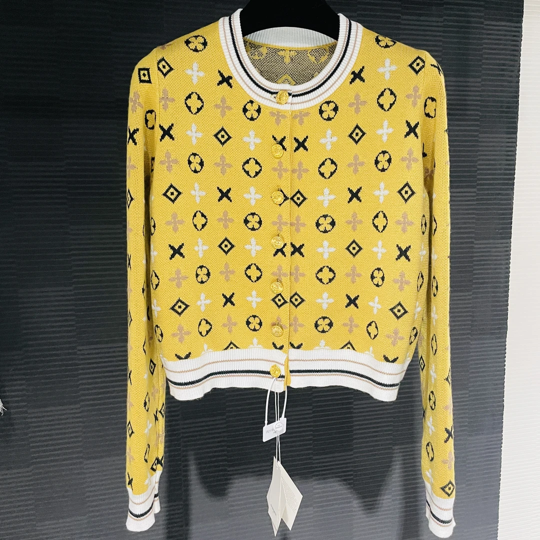 <猪猪出品>秋冬上新神仙姐姐柠檬黄针织开衫显瘦保暖户外网红239