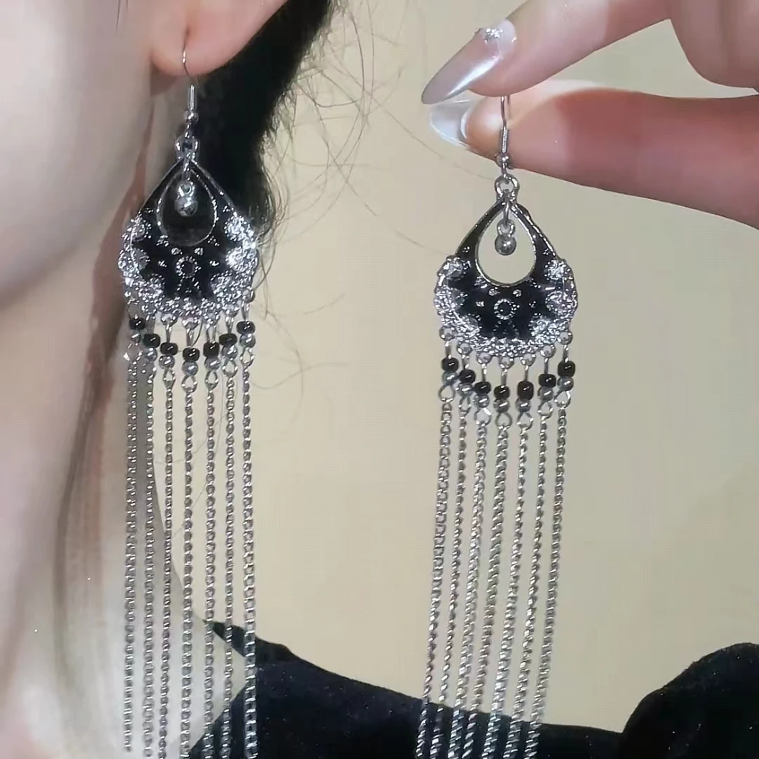 合金耳饰 新中式民族风流苏耳环气质百搭小众国风古典重工耳饰女