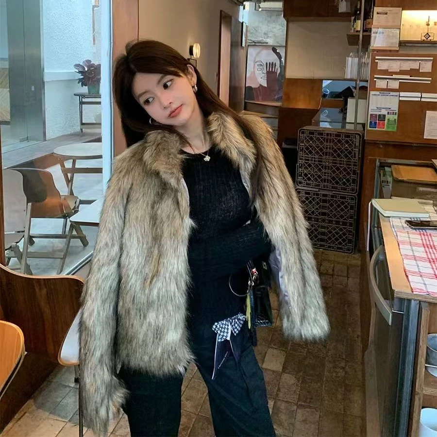 【西西专属】环保仿毛/狐狸网红腹毛外套女短款时尚加厚秋冬外套