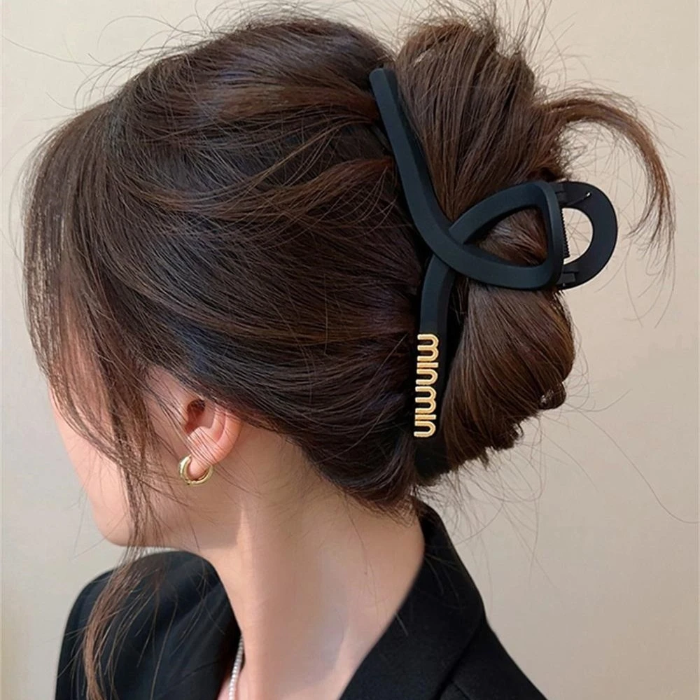 字母百搭发夹大号网红新娘头饰简约鲨鱼夹后脑勺时尚气质饰品抓夹