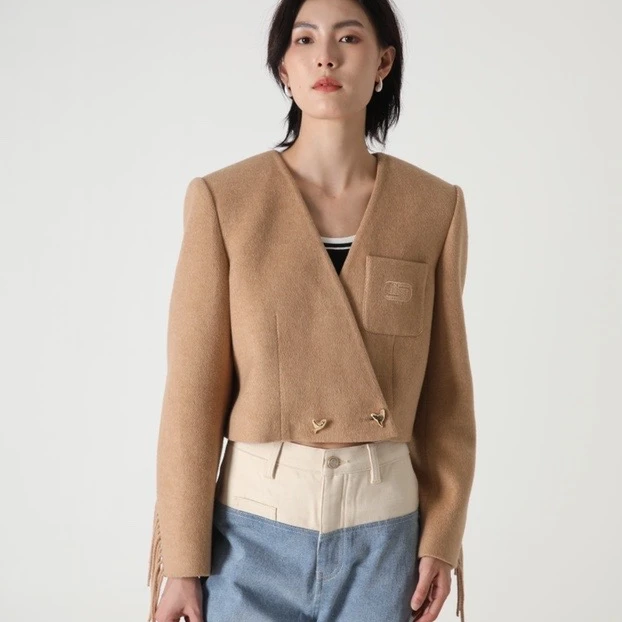 乐玛施设计师款流苏毛呢外套短款复古气质